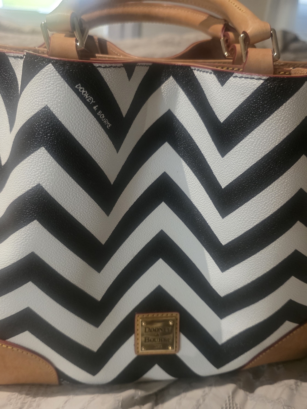 Dooney & Bourke, Michael Kors, Coach Plus From "Go***ic" Bags Bundle - Picture 8 of 11